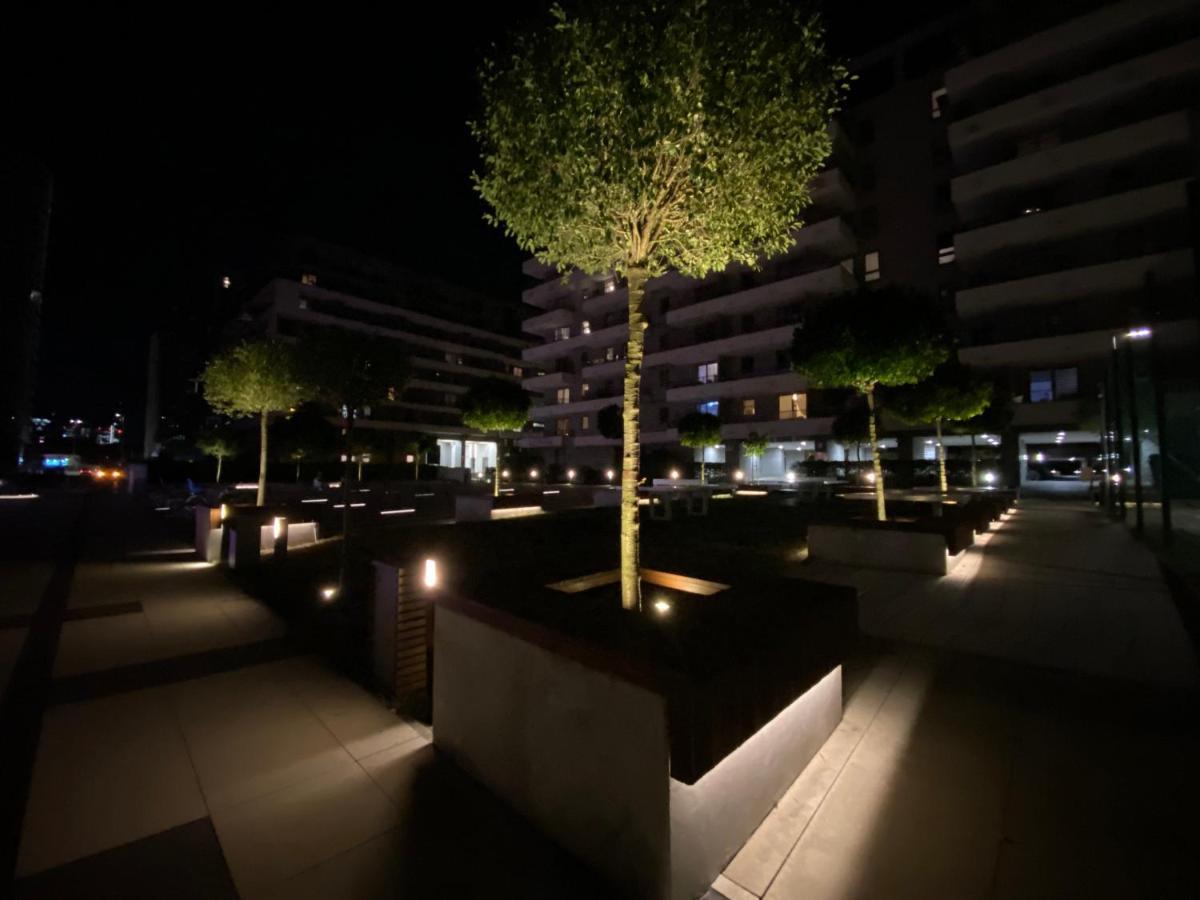 Apartment Wola, Wi-Fi, Smart Lock, Air Condition Warszawa Eksteriør billede