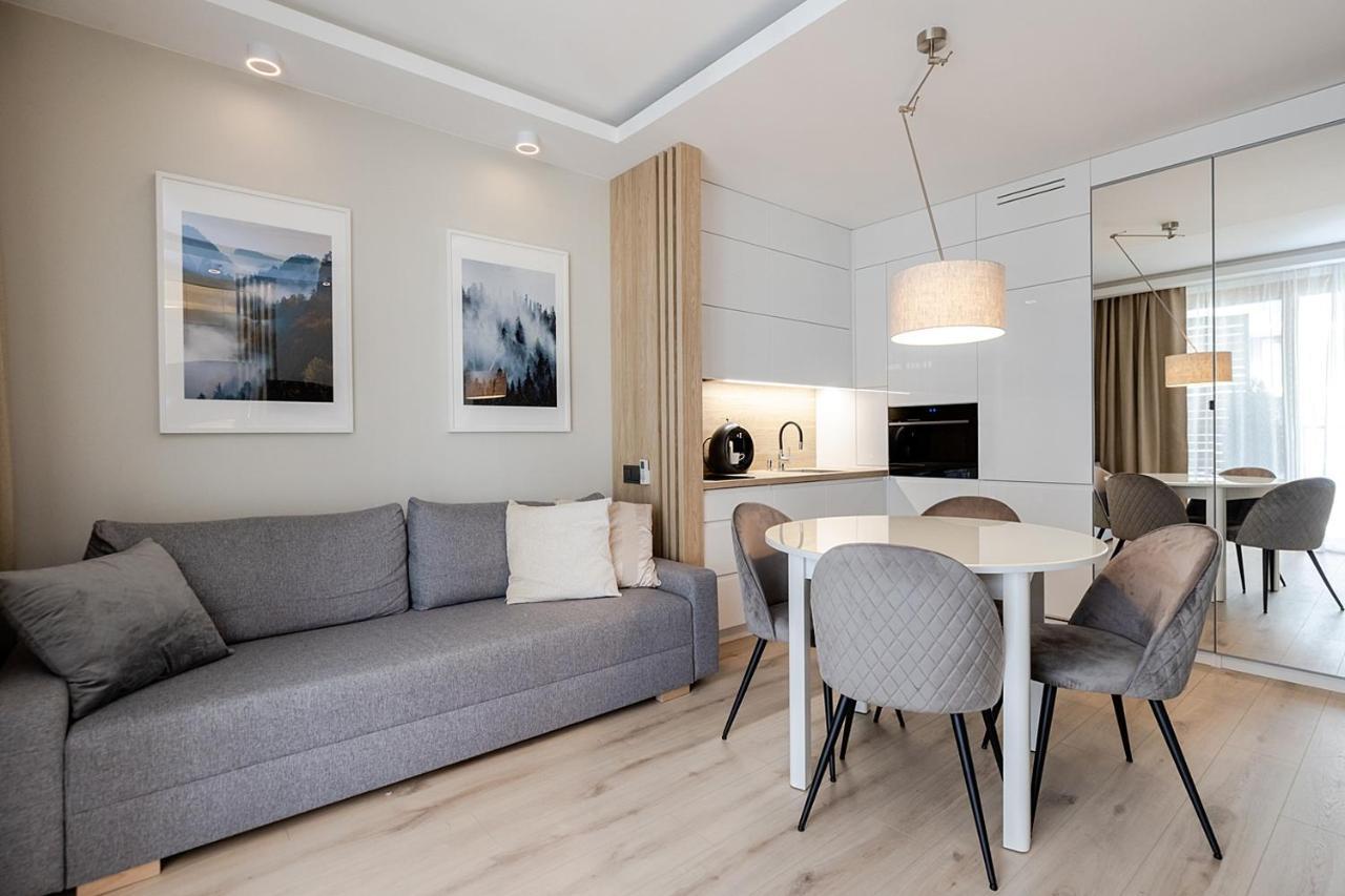 Apartment Wola, Wi-Fi, Smart Lock, Air Condition Warszawa Eksteriør billede