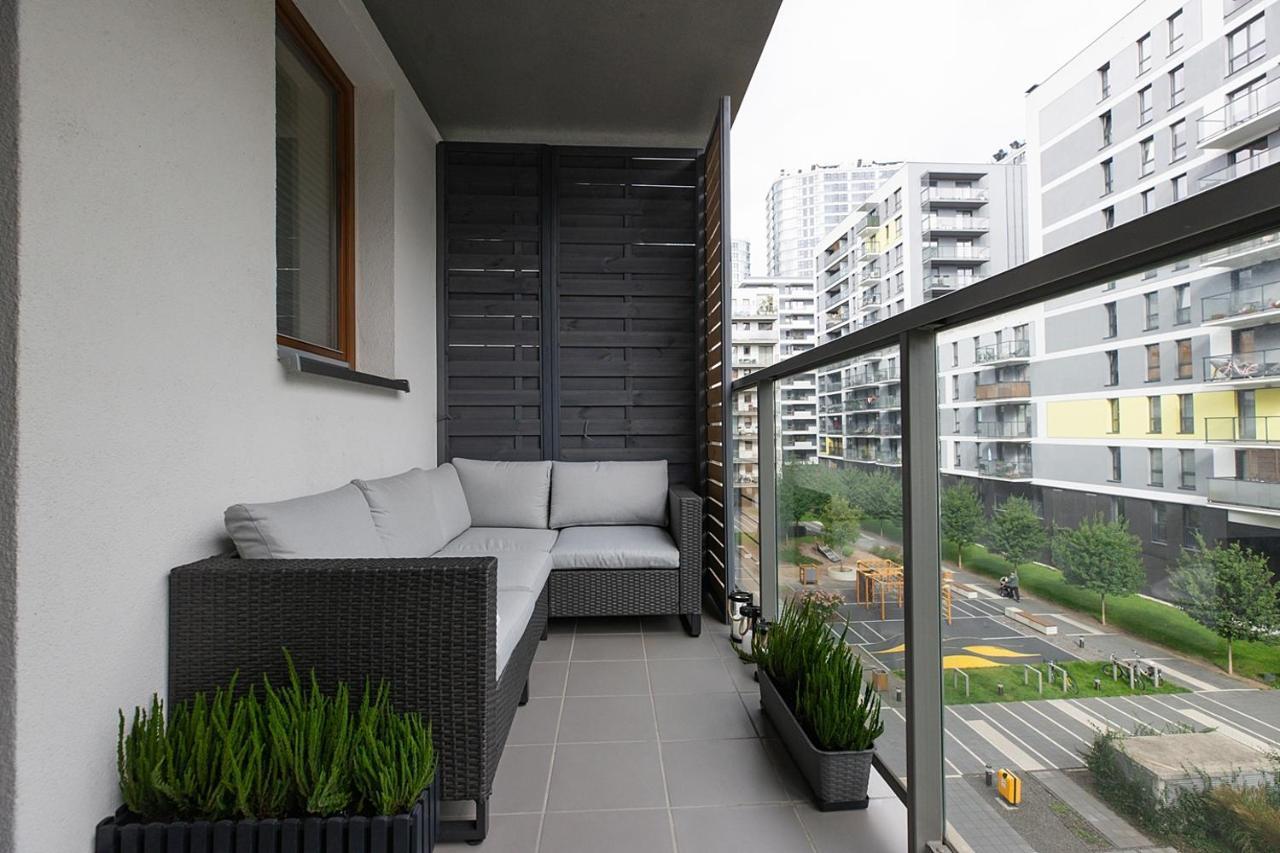 Apartment Wola, Wi-Fi, Smart Lock, Air Condition Warszawa Eksteriør billede